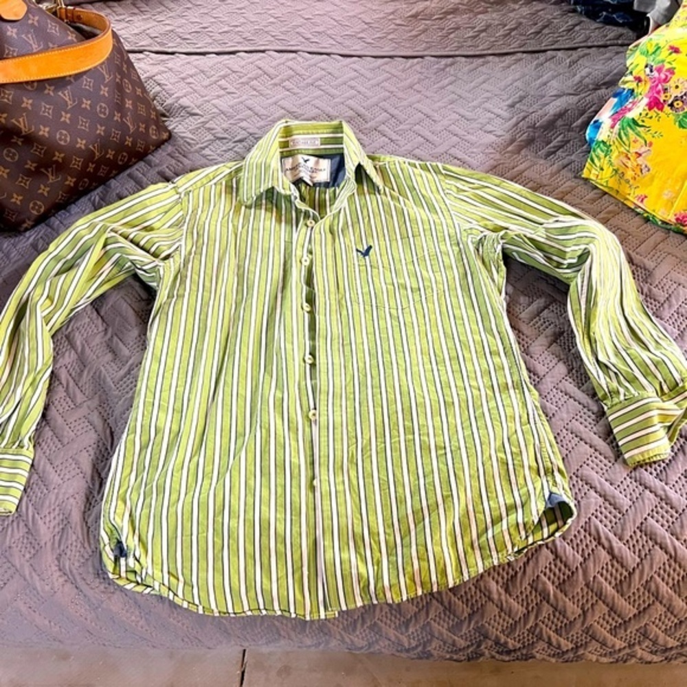 American Eagle Button Up​​​​